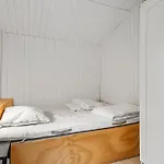 3 Bedroom Awesome In * Обенро