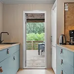 Дом отдыха 3 Bedroom Awesome In *