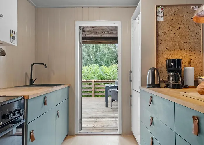 Дом отдыха 3 Bedroom Awesome In *